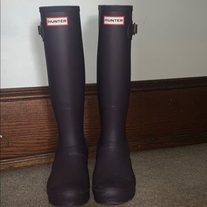 Hunter Tall Matte Grape Rain Boots
